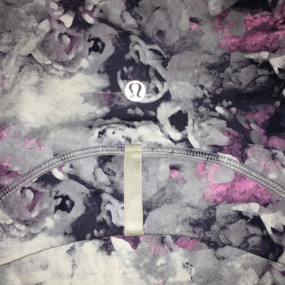 Lululemon Define jacket Moody Mirage navy floral - Picture 6 of 6